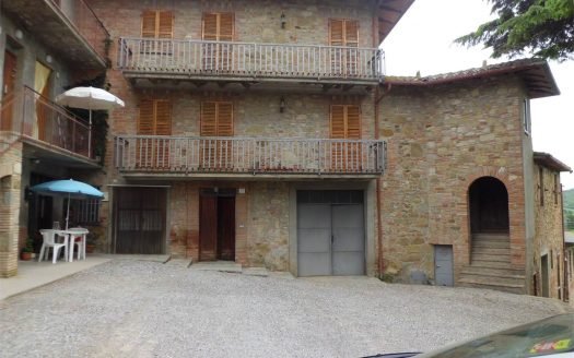 Casa in pietra, Petriolo