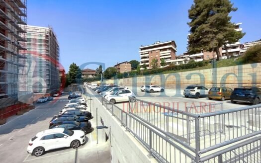Bilocale al Piano 5°