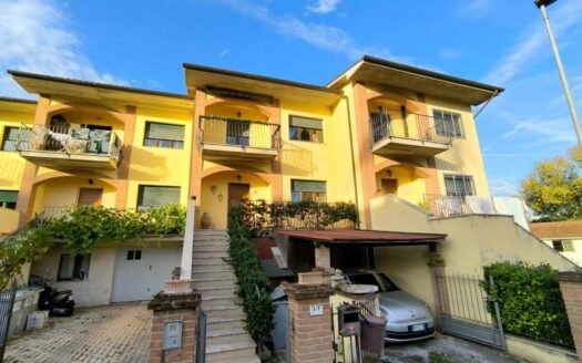 Villetta a Schiera in Vendita a Bastia Umbra