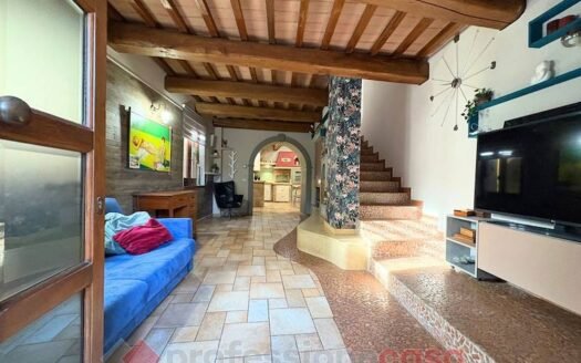 Appartamento in vendita a Bastia Umbra, Via Bastiola
