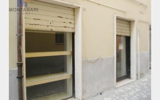 Locale Commerciale in Vendita Centro Storico