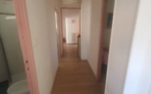 Appartamento con 3 camera da letto