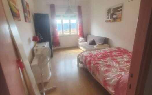 Appartamento con 3 camera da letto