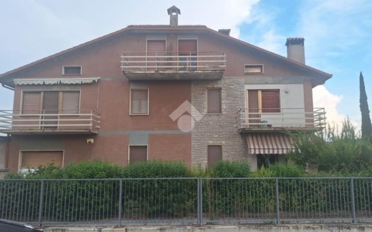 Quadrilocale in vendita